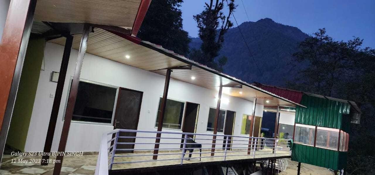 Oyo 81362 Shiv Shankar Resort Phata Dış mekan fotoğraf